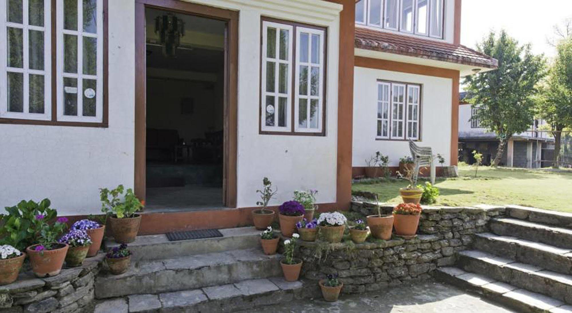 Sarangkot Sherpa Resort P Ltd Pokhara Dış mekan fotoğraf